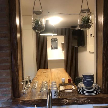 B&B Casandra 볼렌담 외부 사진