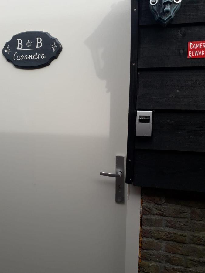 B&B Casandra 볼렌담 외부 사진
